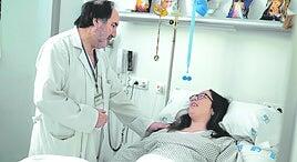 La vida de un capellán de hospital: «He dado muchos últimos abrazos»