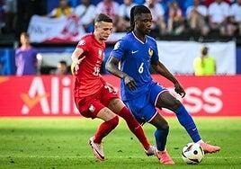 Camavinga, coronel con Ancelotti, soldado con Deschamps