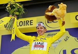 Pogacar marca las diferencias