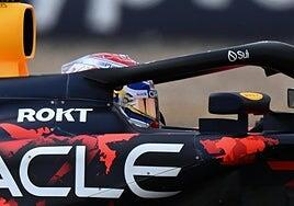 Cambio de gesto en Aston Martin y miradas al cielo