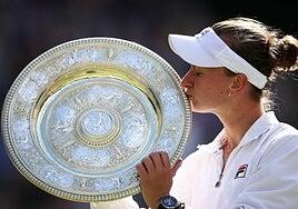 Krejcikova supera a Paolini y es la campeona total