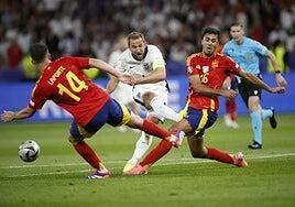 Rodri se marcha lesionado tras un choque con Laporte