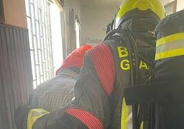 Se incendia una casa en Arucas con una persona en su interior