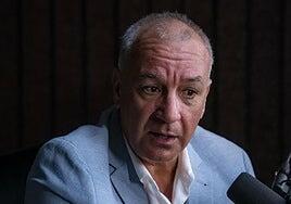 «A veces cogía el coche de madrugada a ver si, por lo que fuera, lo encontraba»