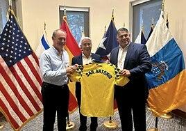 UD Las Palmas y el hermanamiento con San Antonio