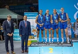 Silvia Bautista se cuelga la medalla de plata en el 3x3 de los Juegos Universitarios Europeos