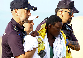 El traslado de 3.000 menores depende de la reforma de la ley de extranjería