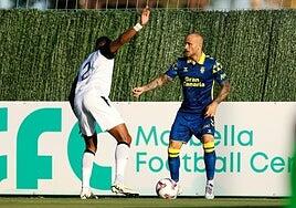 Carrión rota y rota pero persiste la falta de gol