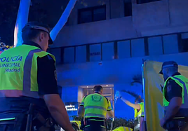 Muere un hombre tras ser agredido por una confusión después del concierto de Karol G