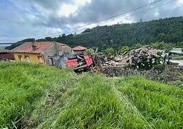 Mueren un padre y su hijo de 10 años en un accidente de tractor en Asturias