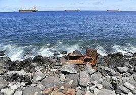 La ciudad sigue sumando vertidos al mar sin autorización