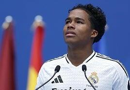 Un emocionado Endrick ya es nuevo jugador del Real Madrid