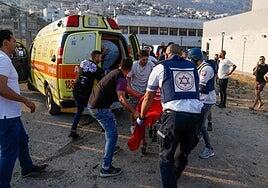 La muerte de once israelíes en un ataque desde Líbano abre la puerta a la extensión de la guerra