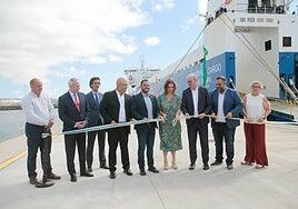 La ampliación de la línea de atraque de Naos permitirá operar a Olsen y Armas al mismo tiempo