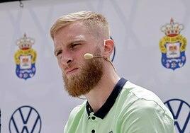 McBurnie, listo: «Mi función es marcar goles y estoy preparado para ello»