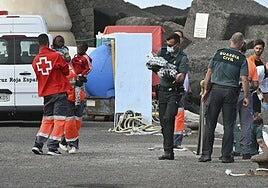 Guardias civiles, hasta dos años esperando por un pantalón nuevo