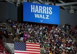 Kamala Harris designa como vicepresidente al moderado Tim Walz para captar a los indecisos