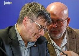 Puigdemont eclipsa la investidura de Illa con su «viaje de retorno del exilio» tras siete años