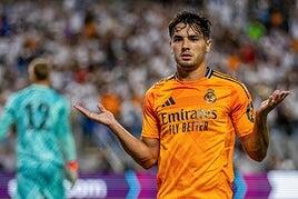 Brahim plantea interrogantes a Ancelotti y brilla junto a Vinicius