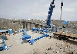 El viaducto del Guiniguada se cierra desde las 23.00 de este viernes a la tarde del sábado