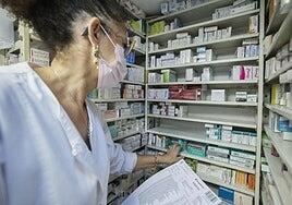 Sanidad pretende reducir a menos de la mitad el plazo para aprobar nuevos medicamentos