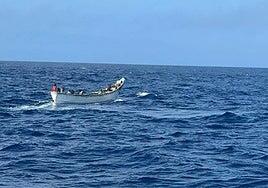 Llegan dos embarcaciones de 156 personas a Canarias