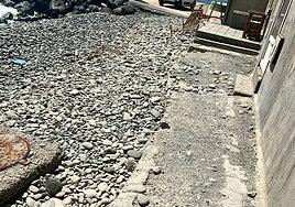 Vecinos de Pozo Izquierdo reclaman mejoras en los accesos a sus viviendas