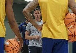 Lakovic: «Afronto con mucha ambición y con mucha autoexigencia este curso»