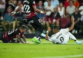 El Real Madrid se atasca en territorio comanche