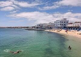 El imbécil de la mesa de al lado y otras historias gastronómicas desde la hamaca