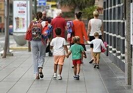 El Consejo Escolar pide que se generalice el servicio de recogida temprana y salida tardía del alumnado