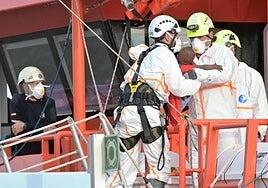 Arriba un cayuco por sus propios medios a El Hierro con 49 migrantes