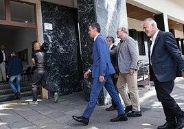 El otro viaje de los Sánchez a La Palma: visita a la casa de Saavedra y comida en el Parador