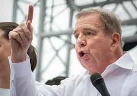 La Fiscalía de Venezuela cita a declarar hoy a González Urrutia por supuesta conspiración