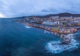 Los pacientes ponen un notable al hospital Insular Materno Infantil