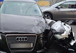 Herido un motorista tras colisionar con un vehículo en La Calzada