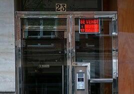 Los jóvenes tienen que destinar todo el salario al pago del alquiler en Madrid, Cataluña, Baleares y Canarias