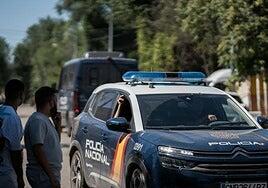 Detenido un hombre por asesinar presuntamente a su pareja en Sevilla