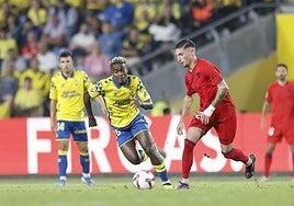 Aboubacar Bassinga, cedido al Club Deportivo Mirandés