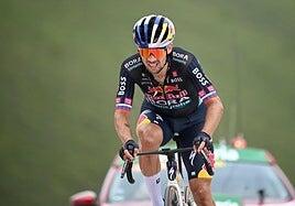 Primoz Roglic pega duro en la Vuelta