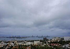 Nubes y lluvias débiles en el norte de las islas montañosas y posibles rachas de viento muy fuertes
