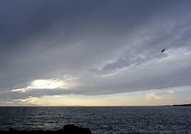 Canarias se tiñe de gris: las nubes y las lluvias débiles vuelven a apoderarse de la zona norte