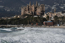 Un muerto y un desaparecido por el temporal en Baleares