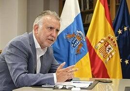 Torres confía en que Feijóo sea «más constructivo» y abandone el «no permanente»