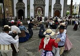 Sin incidencias en la víspera, que dejó 17 toneladas de residuos