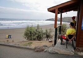 Telde reabre las cinco playas afectadas por el reciente vertido de fuel