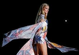 Esther Cañadas y Paula Echevarría revolucionan la Semana de la Moda