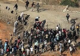 Claves de una crisis migratoria inédita: ¿Qué está ocurriendo en Ceuta?