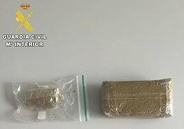 Investigado por ocultar hachís dofisicado entre sus pertenencias para su posterior venta