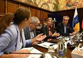 El PP lleva a Comisión del Cabildo el «enorme retraso» de los centros sociosanitarios